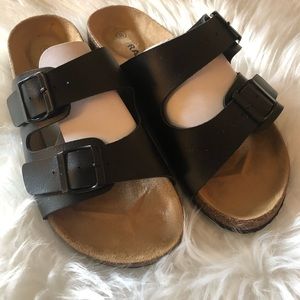 NWT Black Sandals Size 8
